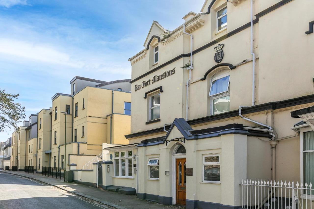 Wellswood Apartment - Sunny Apartment With Stunning Sea Views And Private Balcony Torquay Exterior photo